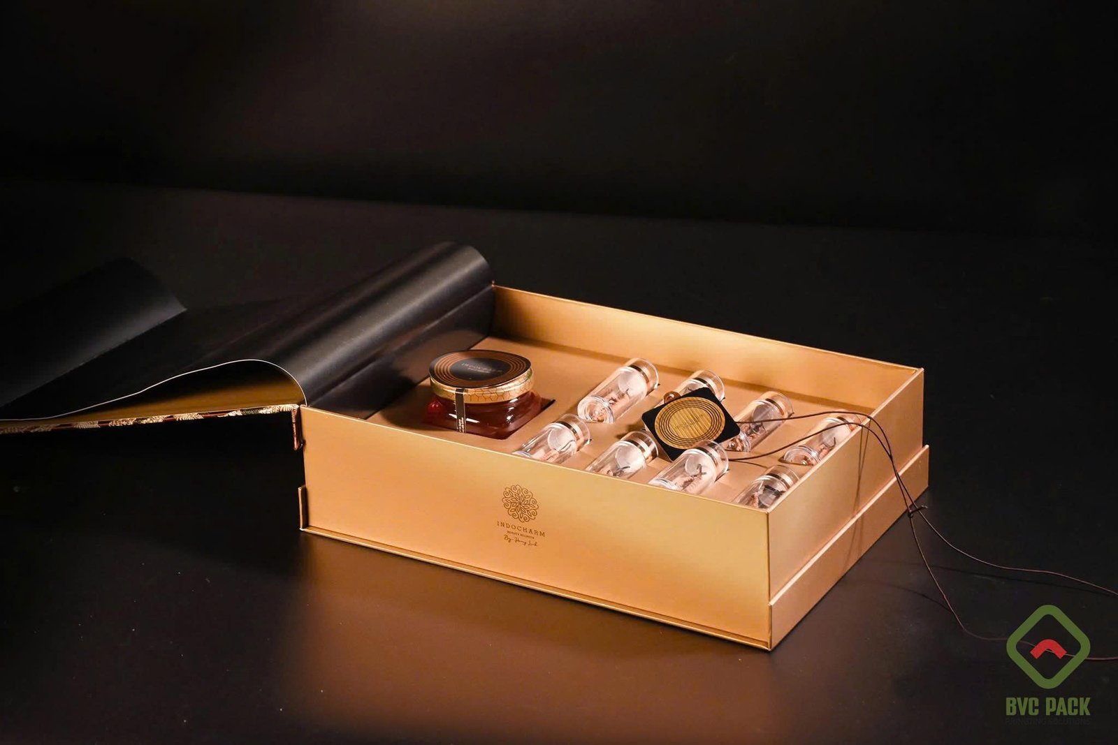 Hộp cứng cao cấp (Rigid Box)